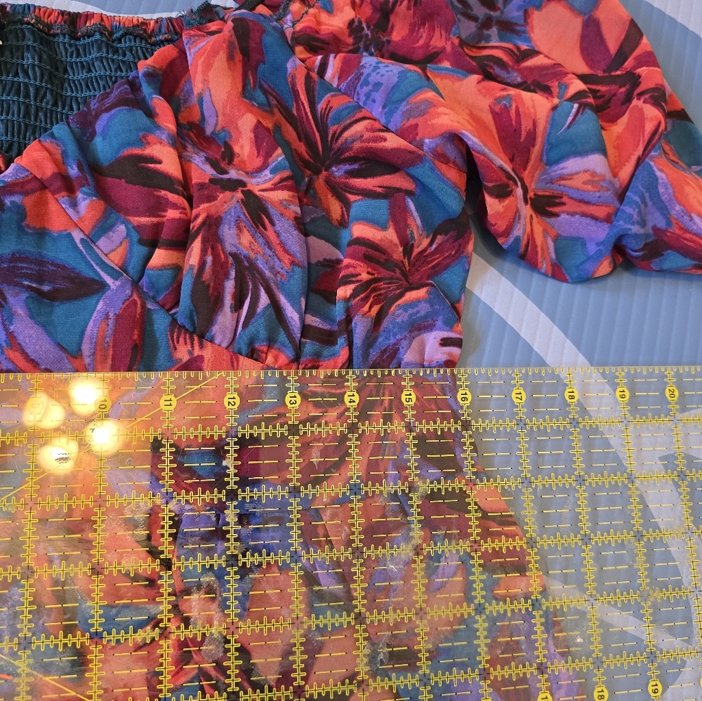Jessica Simpson Red and Blue Ruched Sundress - Picture 6 of 6